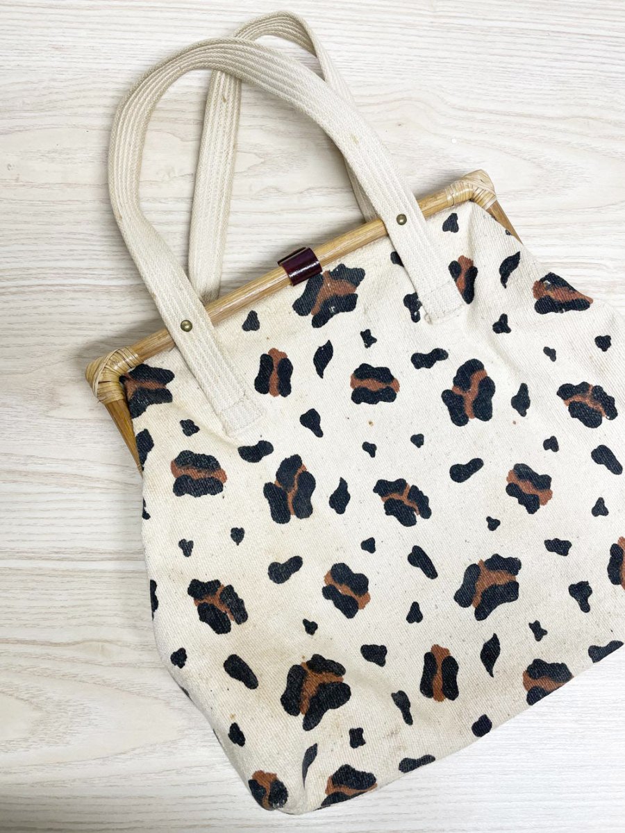 vintage woven animal print bamboo handle handbag | made in India - good market thrift store