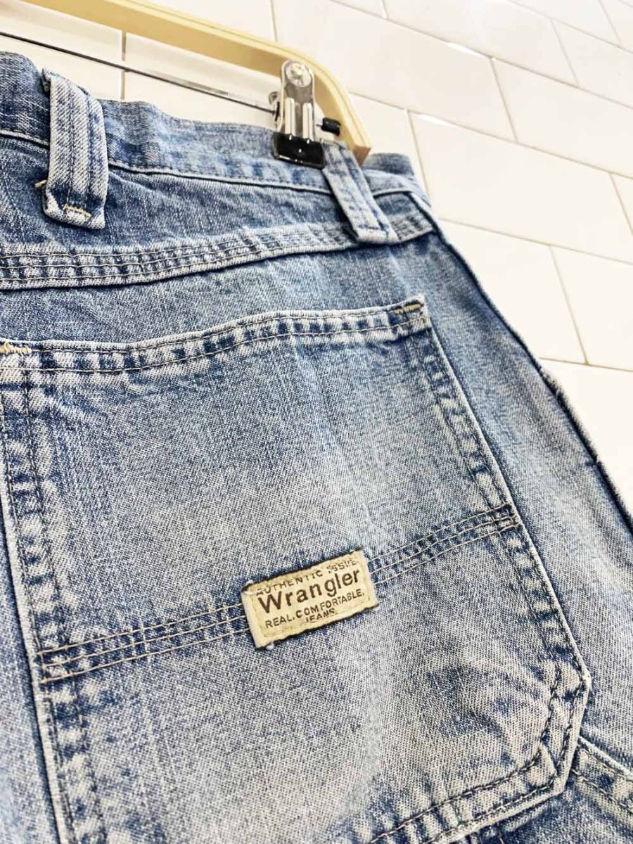 vintage wrangler carpenter relaxed denim shorts - good market thrift store