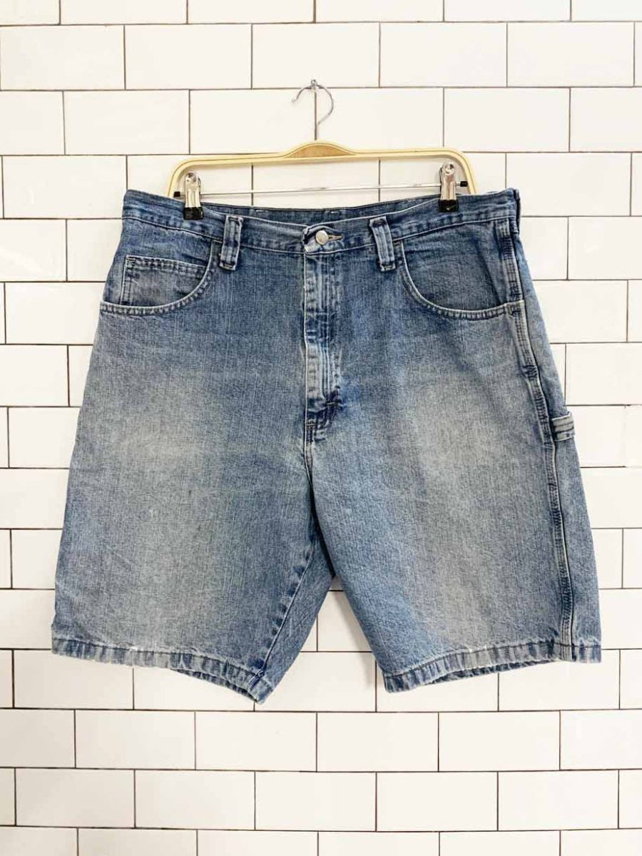 vintage wrangler carpenter relaxed denim shorts - good market thrift store