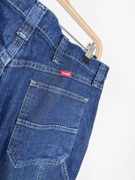 vintage wrangler denim carpenter jorts - good market thrift store