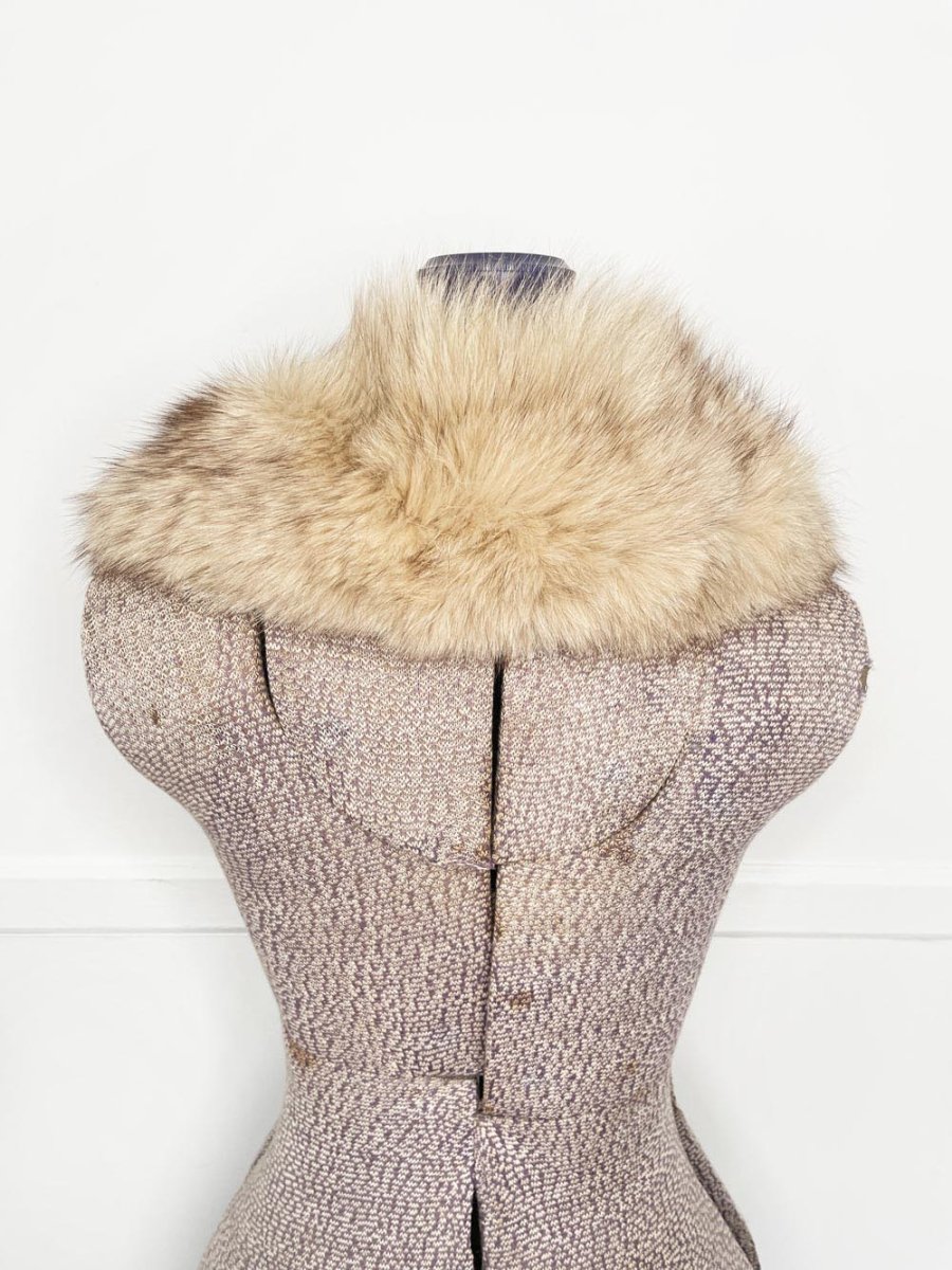 vintage yellow fox fur stole tie collar - good market thrift store