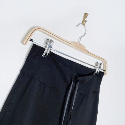 lululemon high rise tie waist wide leg crop pant