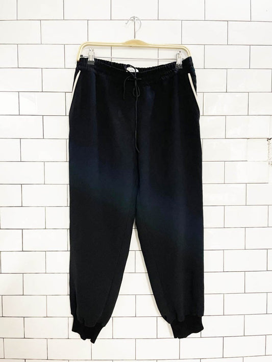 wilfred buffon side stripe trouser jogger | aritzia - good market thrift store