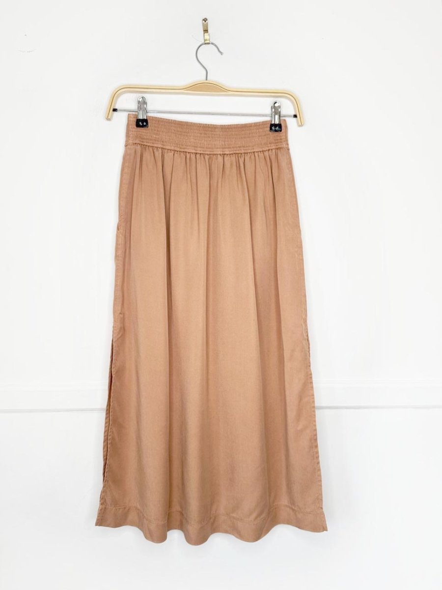 wilfred gabrielle basque waist midi skirt | aritzia - good market thrift store