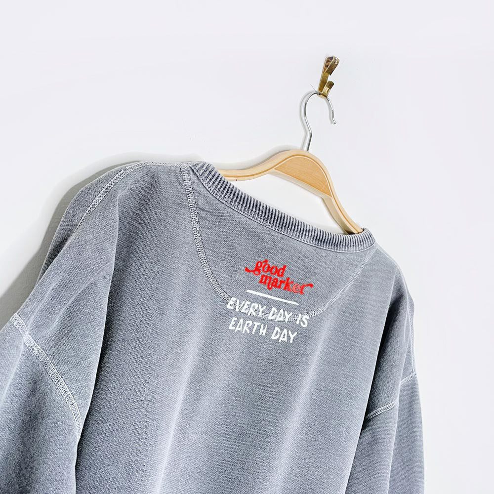 vintage 00s windriver x earth activist faded cottage crew