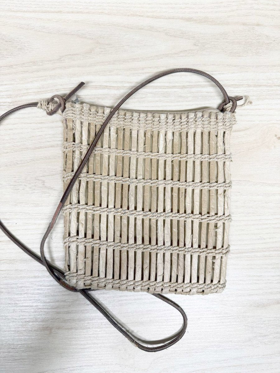 woven wood shoulder bag with leather strap - good market thrift store