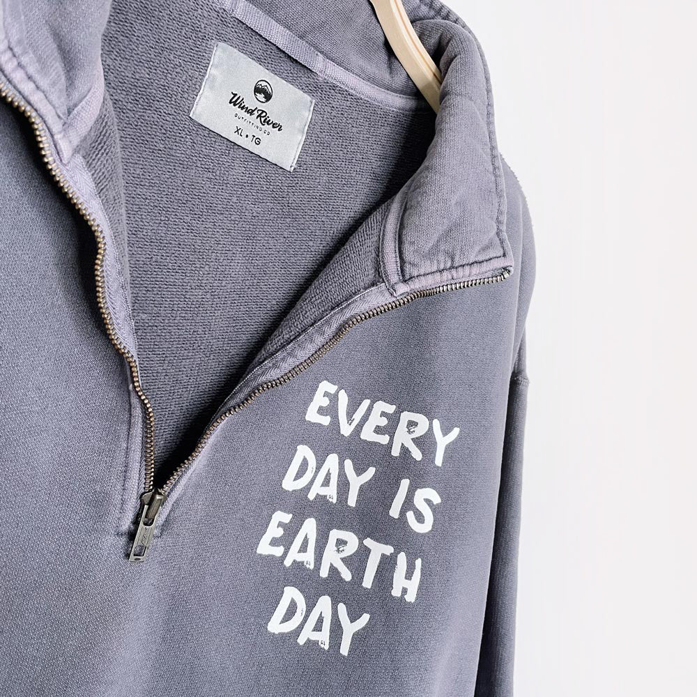 windriver x earth activist 1/4 zip cottage crew
