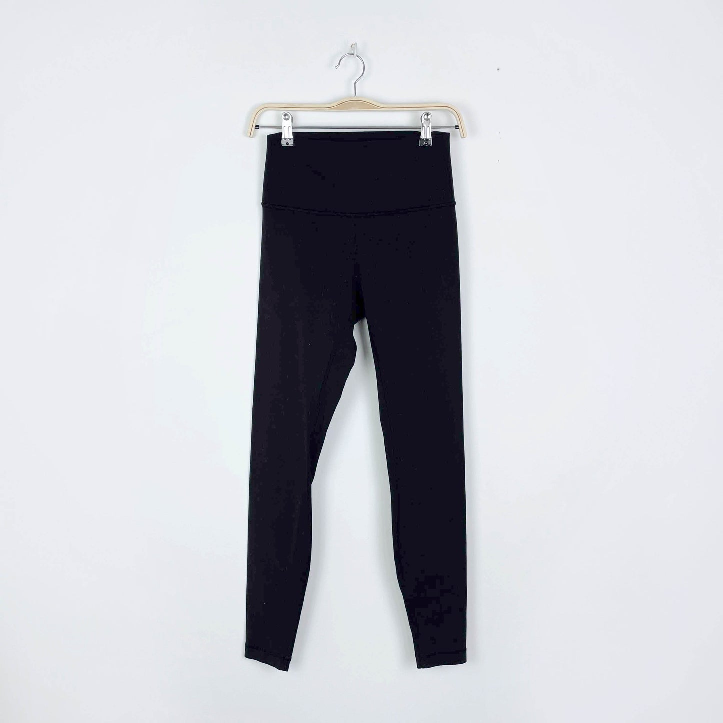 lululemon 2018 wunder under high rise tight full on luon 28" - size 6