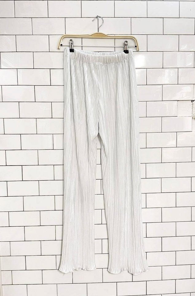 x2 flowy relaxed fit crinkle shirt and wide leg pant set - good market thrift store