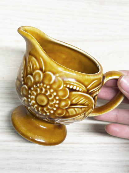 x2 vintage 60s inarco flower pottery sugar and creamer set | made in Japan - good market thrift store