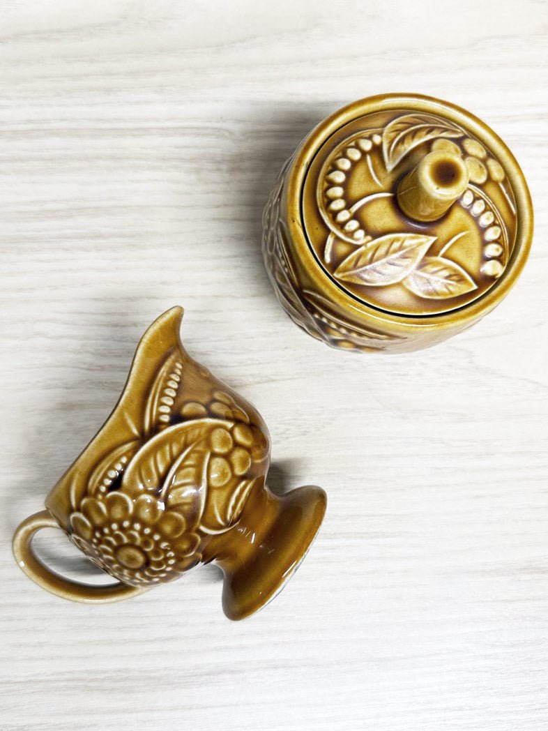 x2 vintage 60s inarco flower pottery sugar and creamer set | made in Japan - good market thrift store
