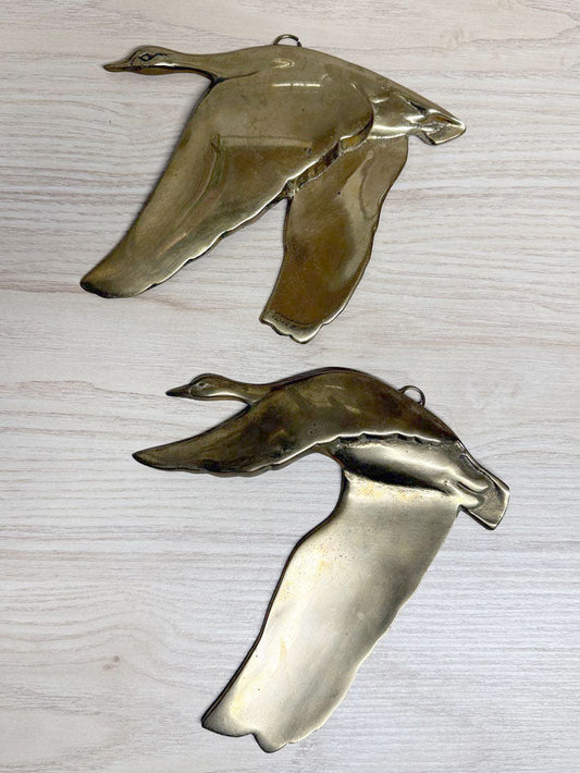 x2 vintage brass flying geese wall decor - good market thrift store