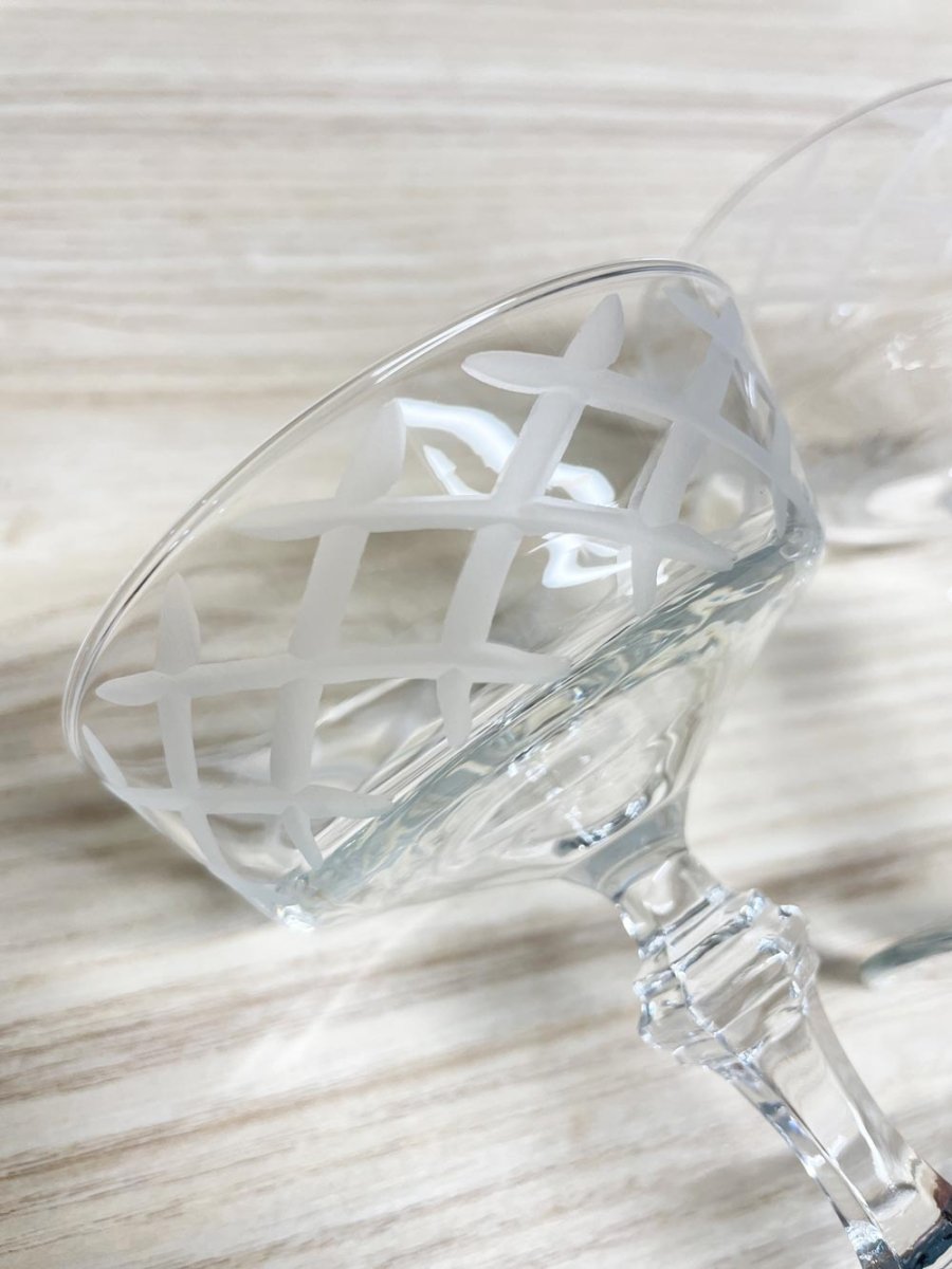 x2 vintage crystal crosshatch coupe champagne glasses - good market thrift store
