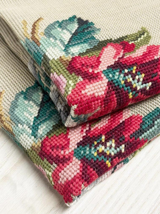 x2 vintage handmade needlepoint embroidered flower art - good market thrift store