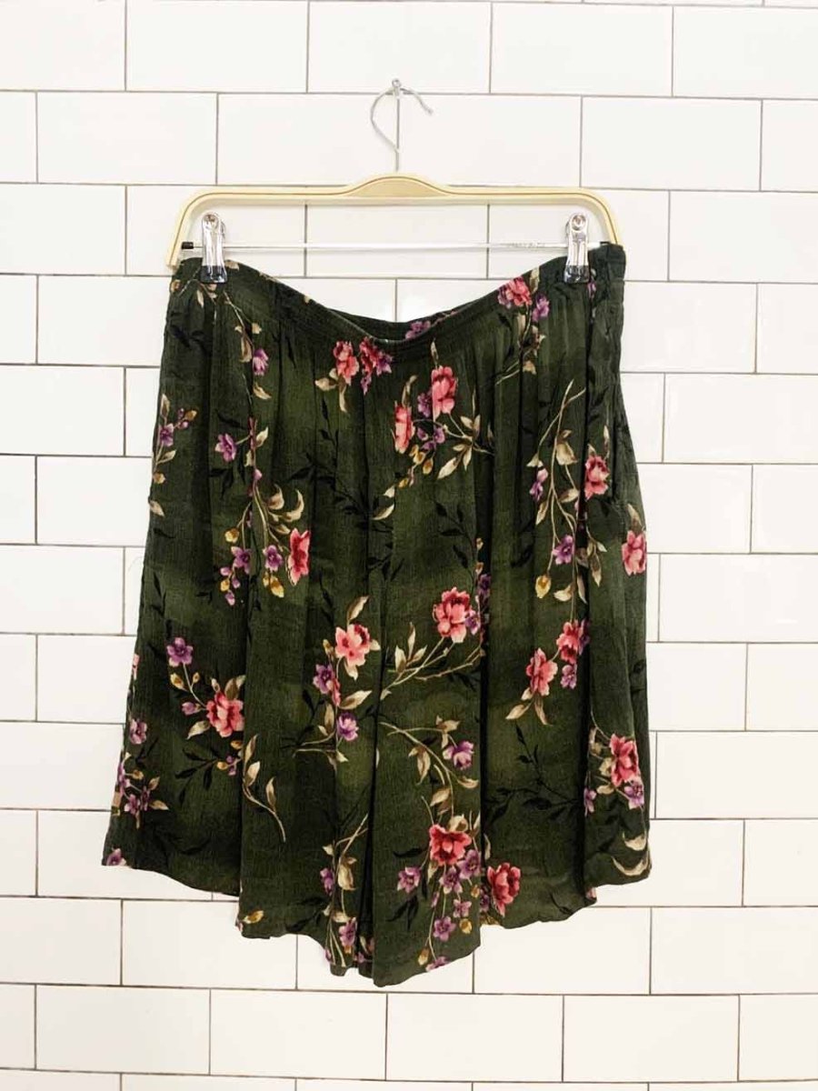 x2 vintage jaclyn & smith floral shirt + shorts resort wear set - good market thrift store