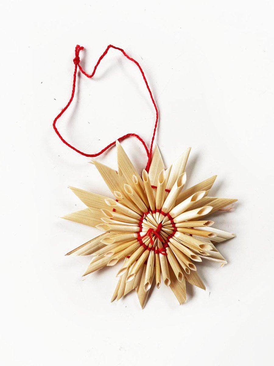 x27 swedish scandinav straw holiday ornament set - good market thrift store