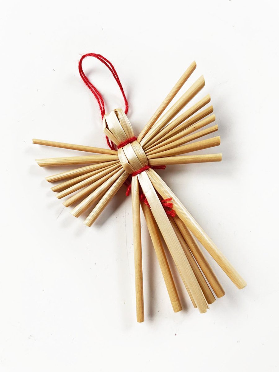 x27 swedish scandinav straw holiday ornament set - good market thrift store