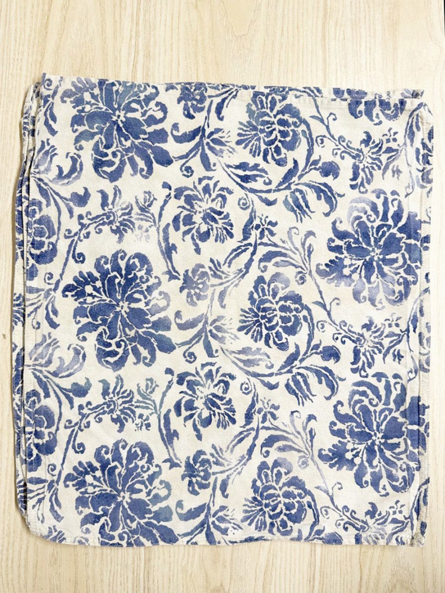 x4 lauren ralph lauren floral napkins - good market thrift store