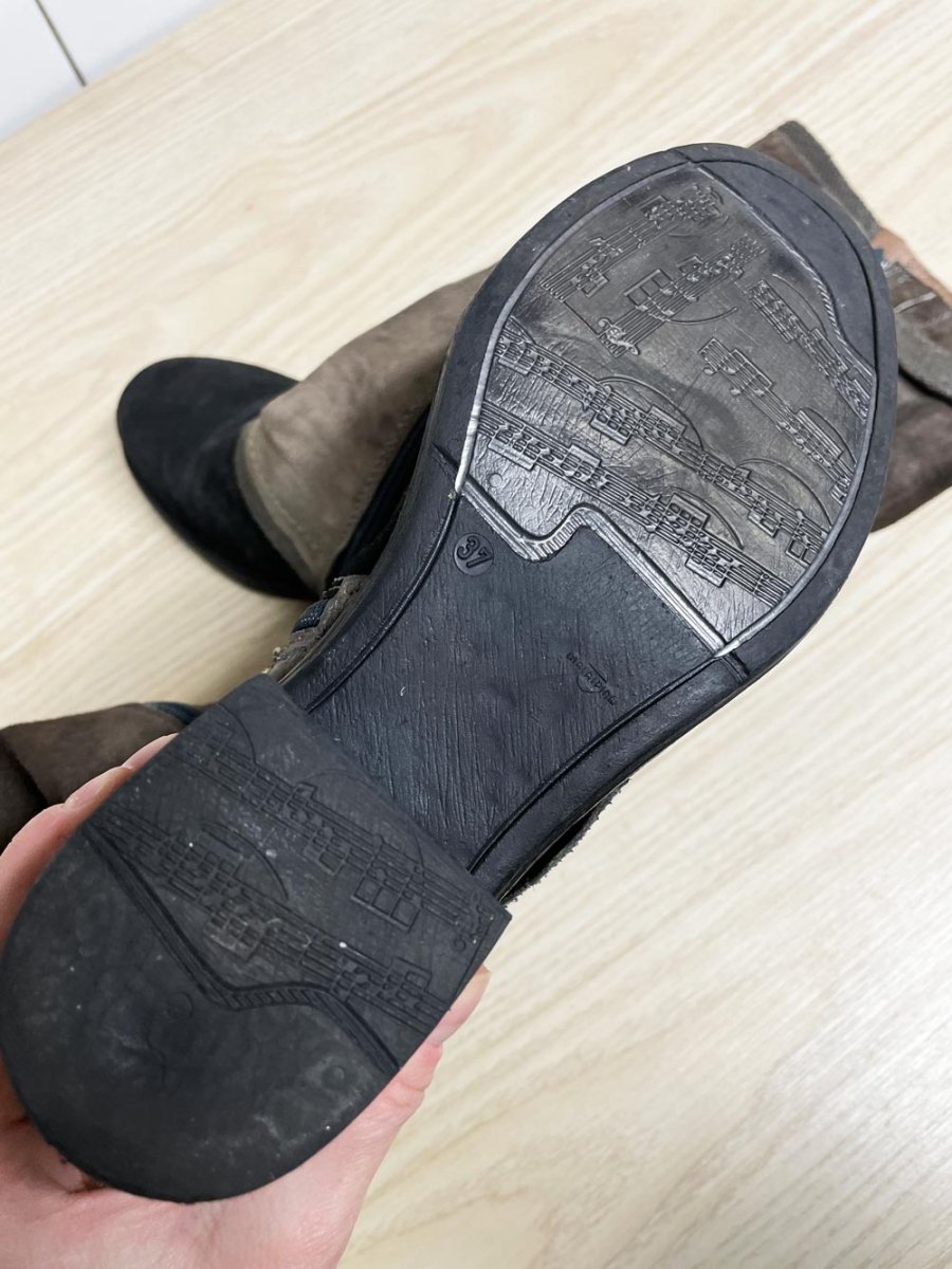 y2k clocharme soft leather two - tone tall boots | made in Italy - good market thrift store