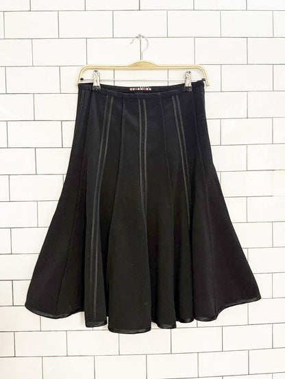 y2k dalia tulip flare hem knee length skirt - good market thrift store