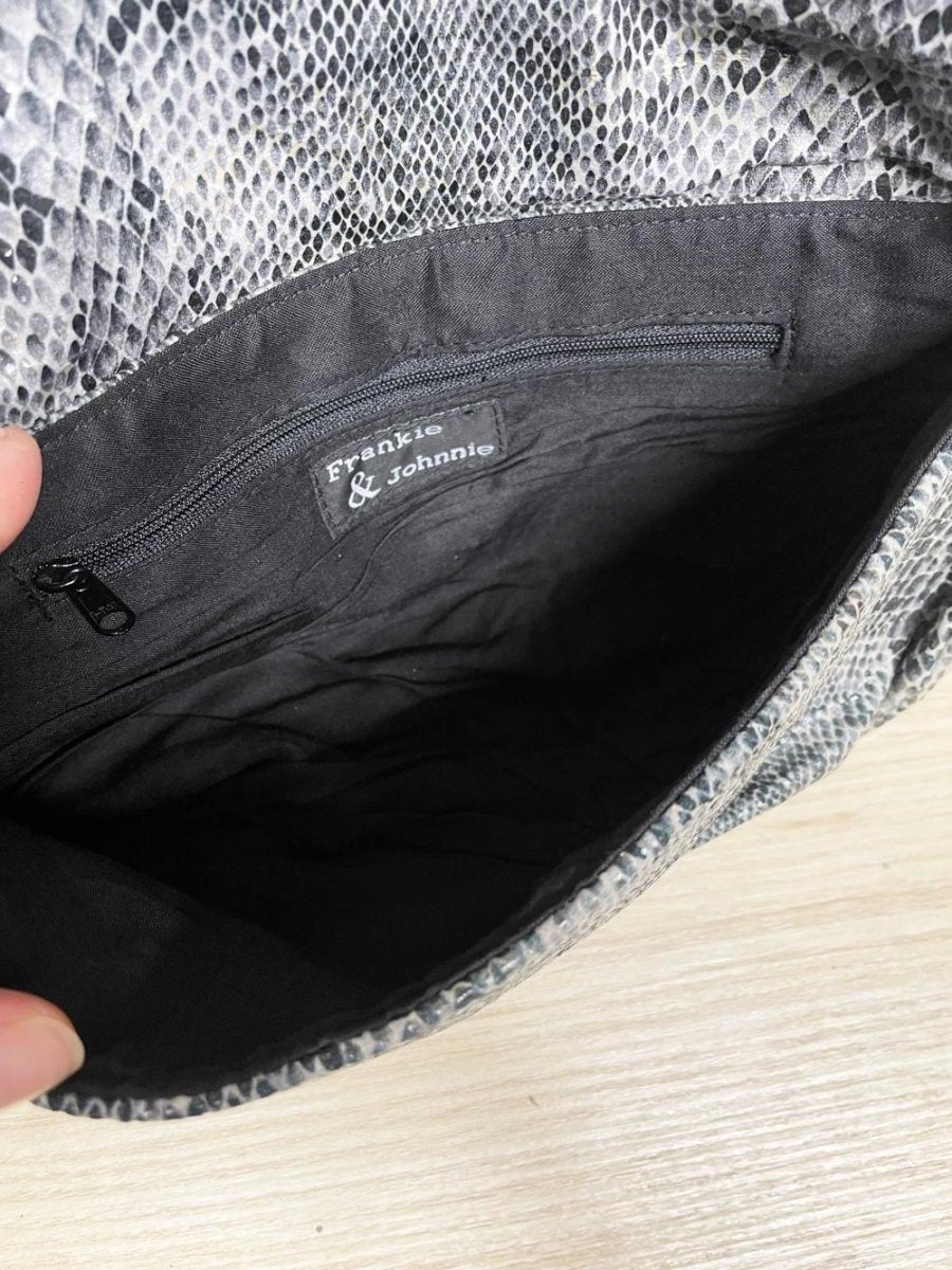 y2k frankie & johnnie faux snakeskin shoulder bag - good market thrift store