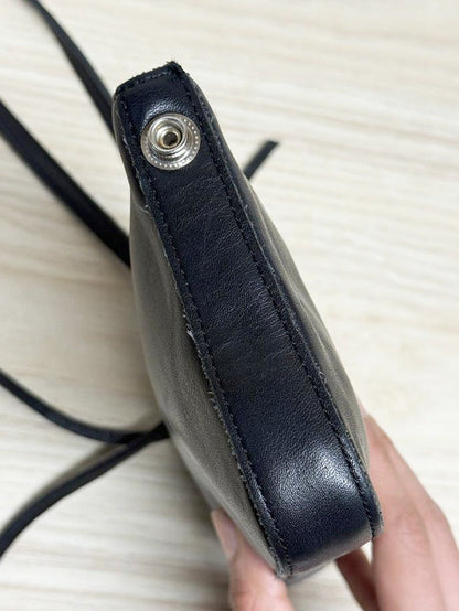 y2k gap leather mini shoulder bag | clutch - good market thrift store