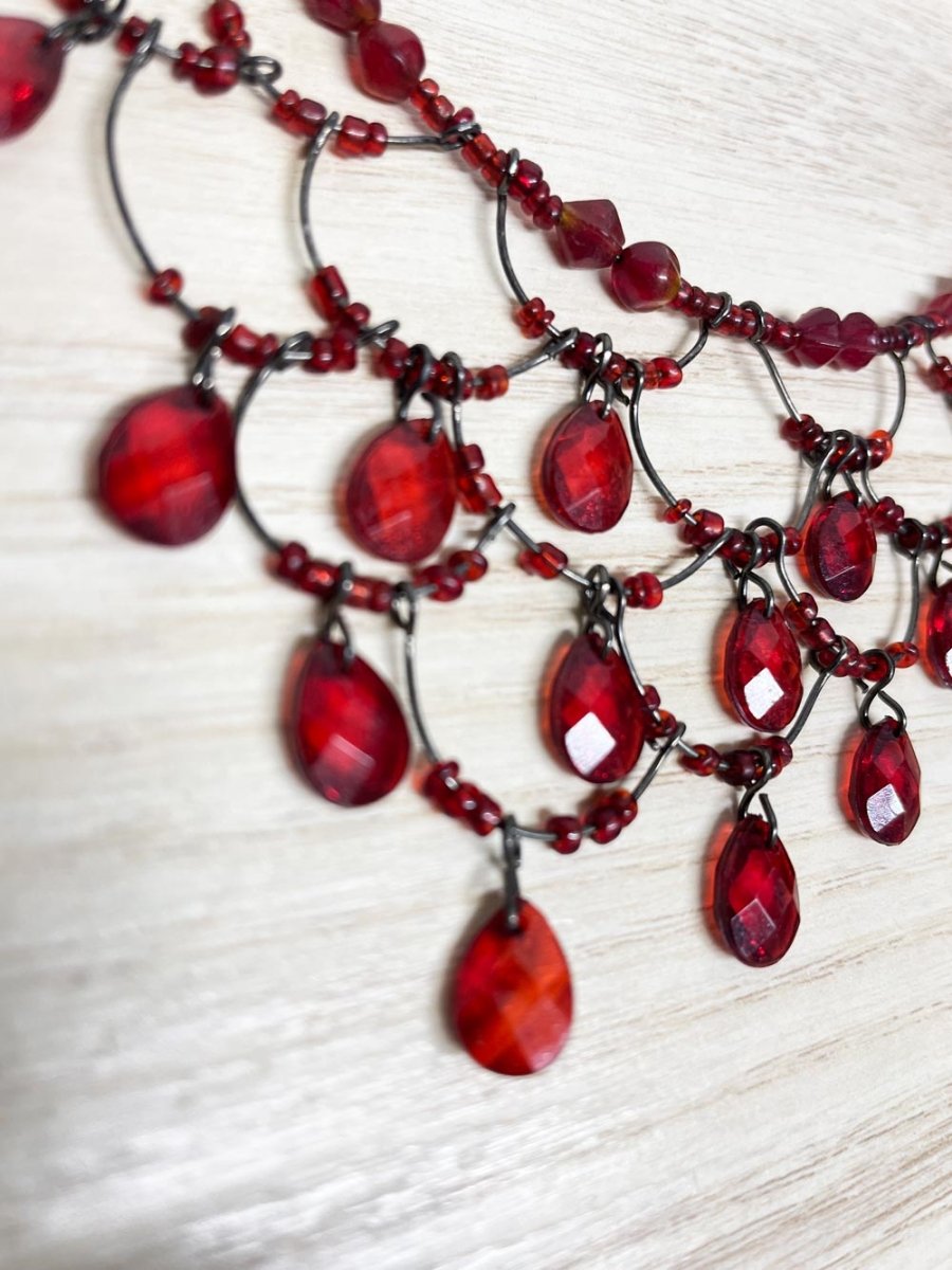 y2k le chateau beaded ruby teardrop choker necklace - good market thrift store