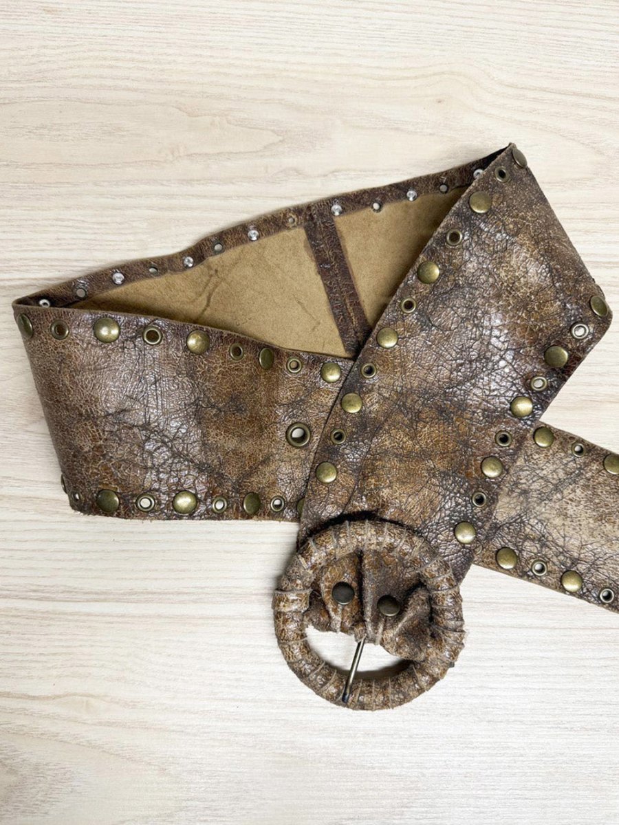 y2k leather studded thick circle buckle belt - good market thrift store