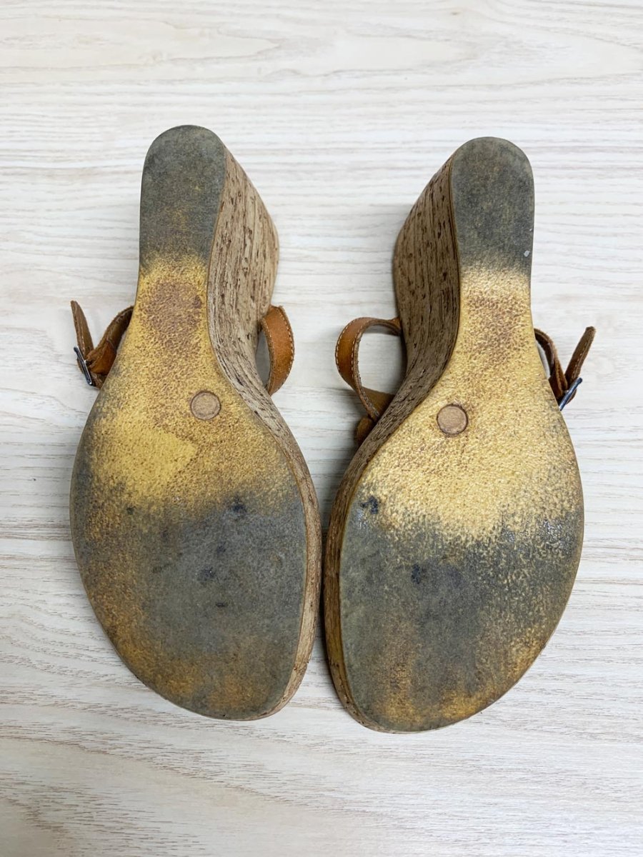 y2k made in Italy metal flower cork wedge thong sandals - good market thrift store