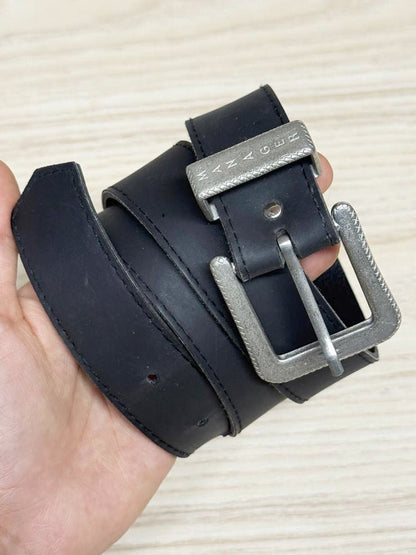 y2k manager faux leather belt | nameplate buckle - good market thrift store