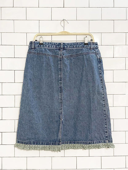 y2k NR embroidered butterfly crochet fringe knee length denim skirt | northern reflections - good market thrift store