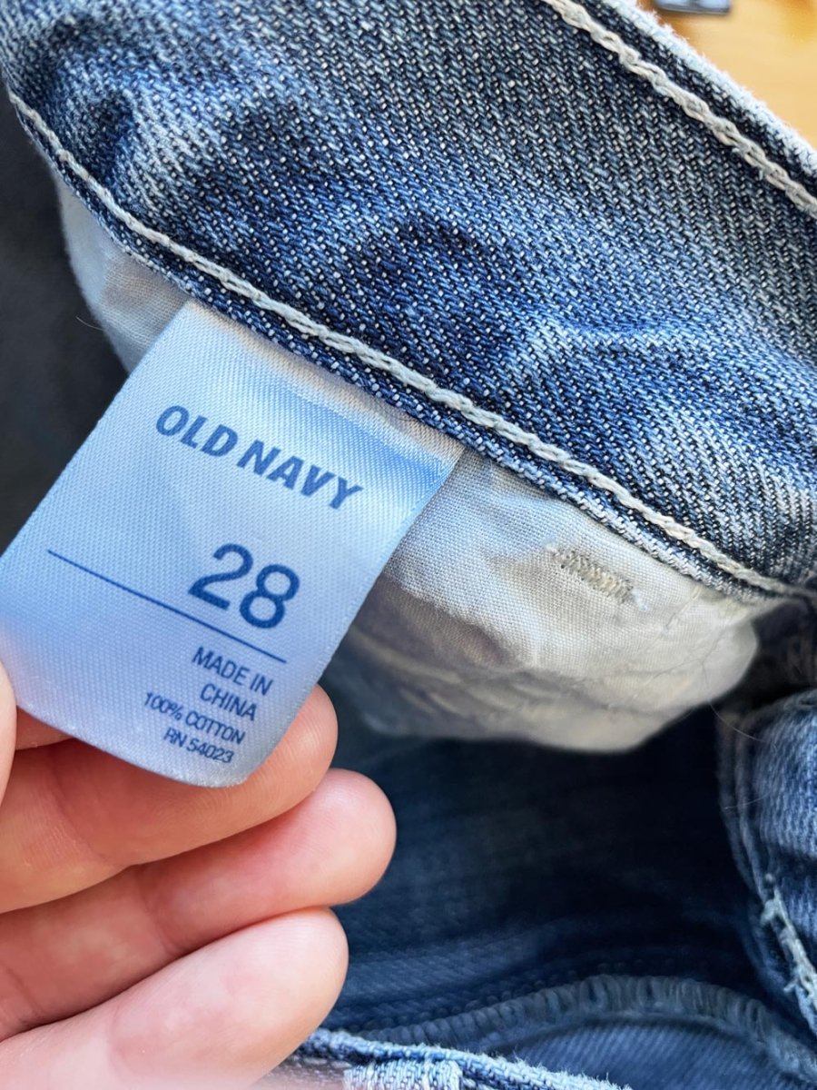 y2k old navy bermuda carpenter long denim short - good market thrift store