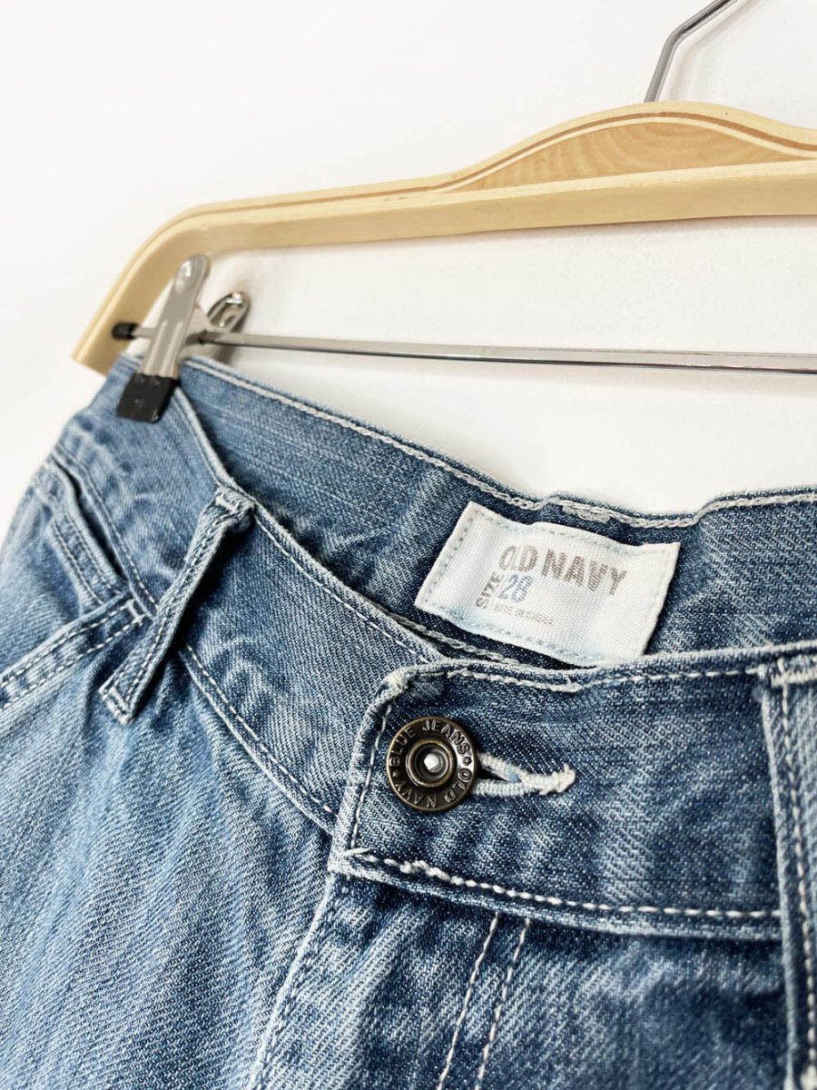 y2k old navy bermuda carpenter long denim short - good market thrift store