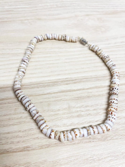 y2k puka shell choker necklace - good market thrift store