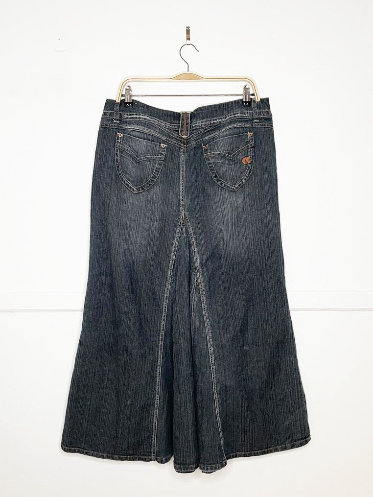y2k rewind low rise mermaid flare denim midi skirt - good market thrift store