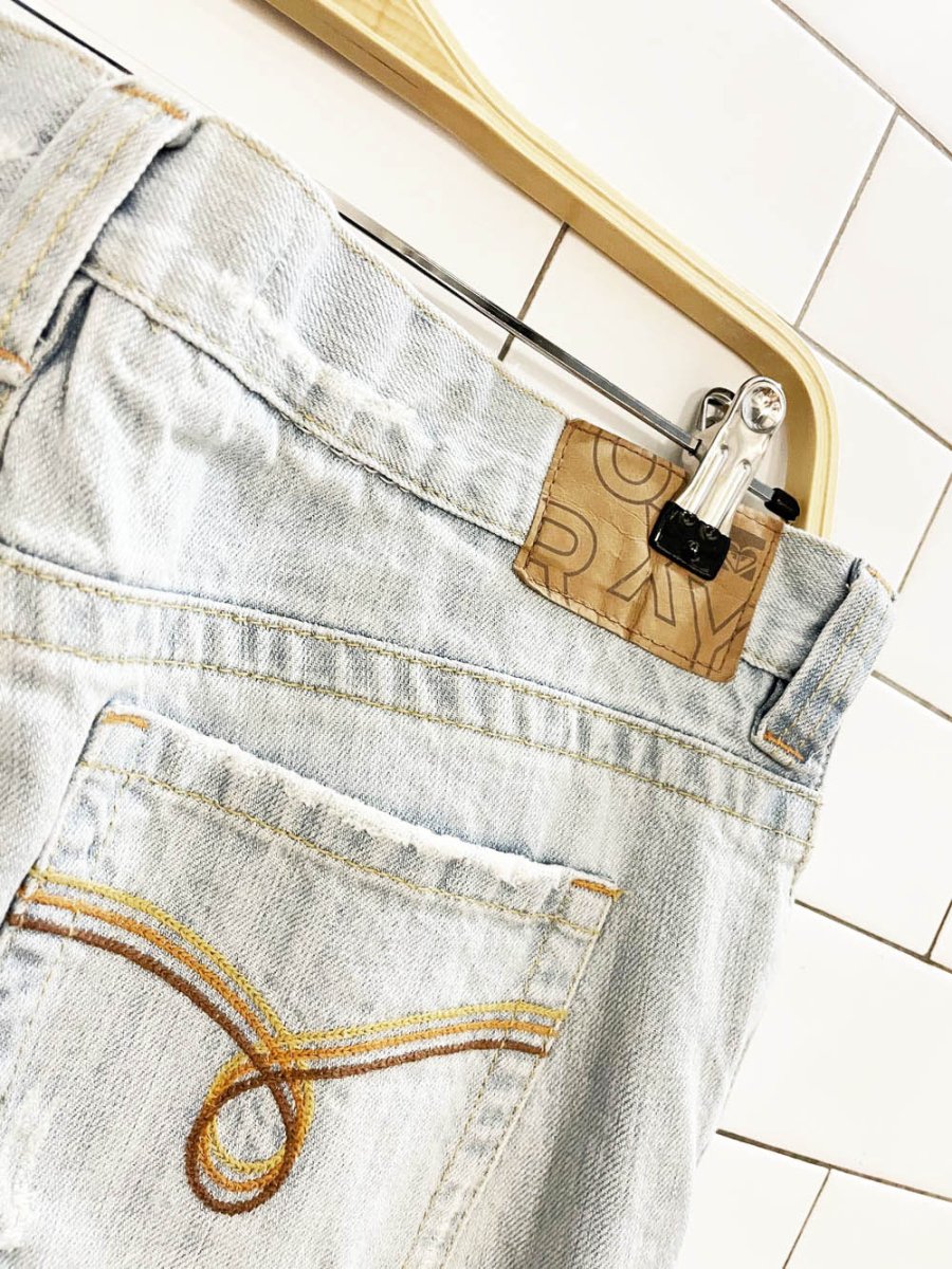 y2k roxy low rise distressed flare leg jeans - good market thrift store