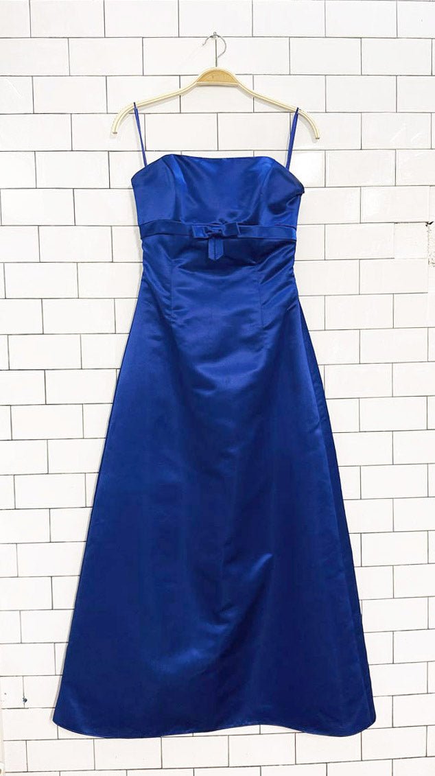 y2k satin bow detail strapless formal maxi dress - good market thrift store
