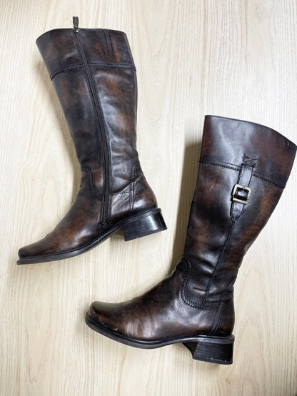 y2k spring leather square tow low heel tall boots - good market thrift store