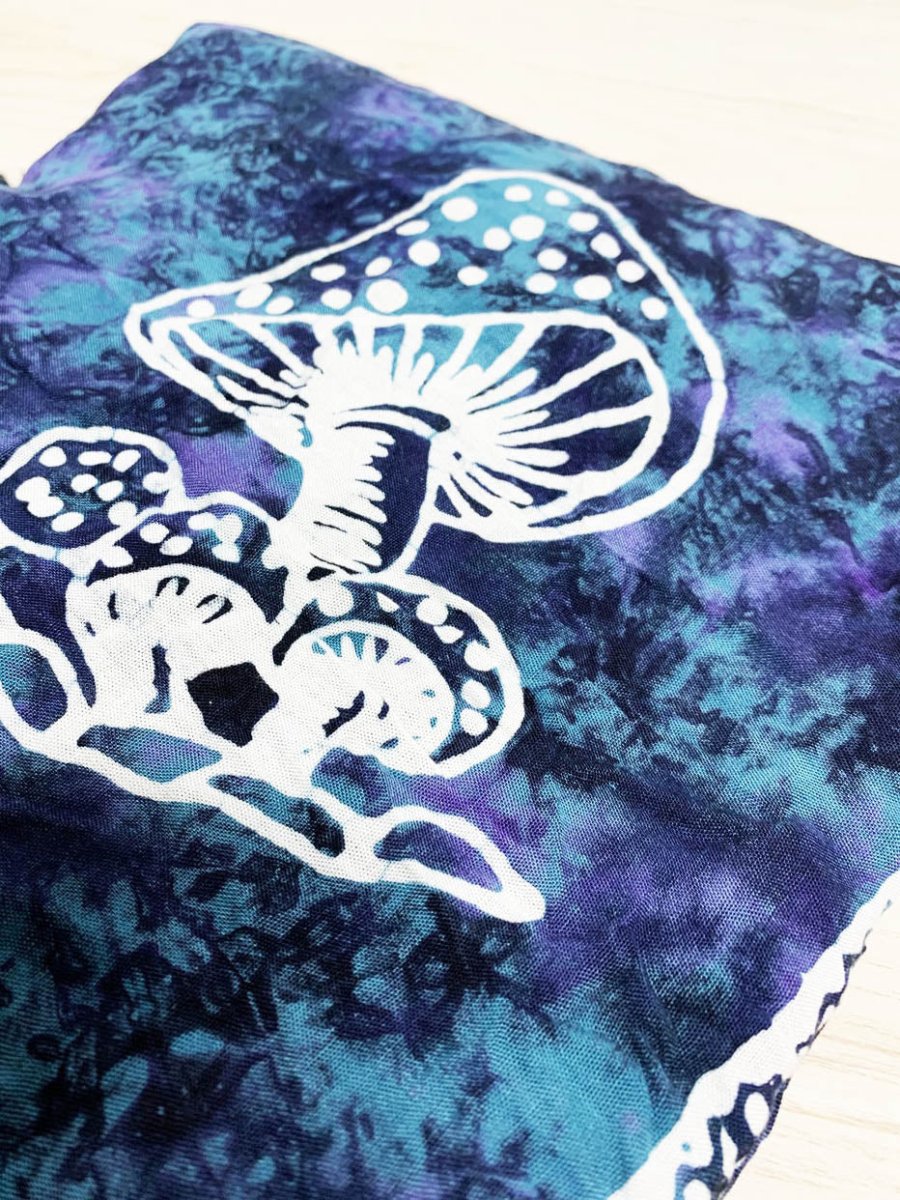 y2k tie dye mushroom fringe beach sarong - good market thrift store