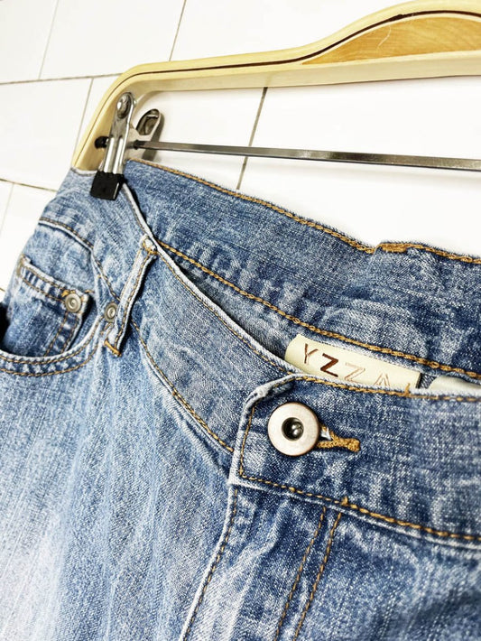 y2k yzza long baggy denim shorts - good market thrift store