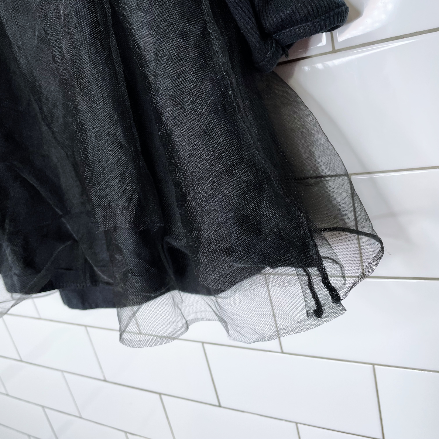 zara long sleeve ribbed tulle dress - size 4-5