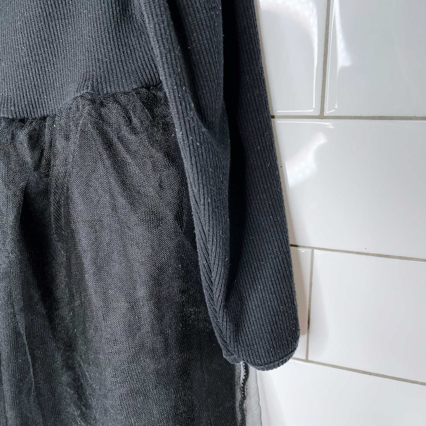 zara long sleeve ribbed tulle dress - size 4-5