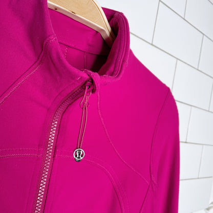 lululemon 2013 forme jacket II - size 6