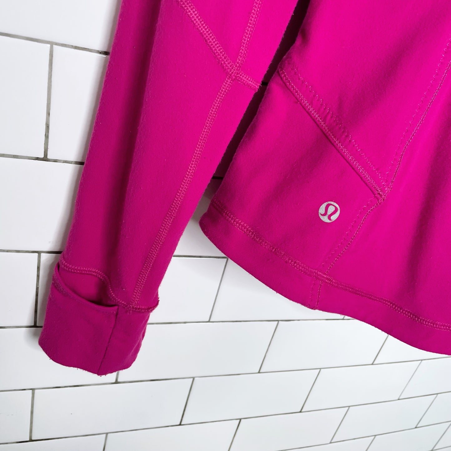 lululemon 2013 forme jacket II - size 6