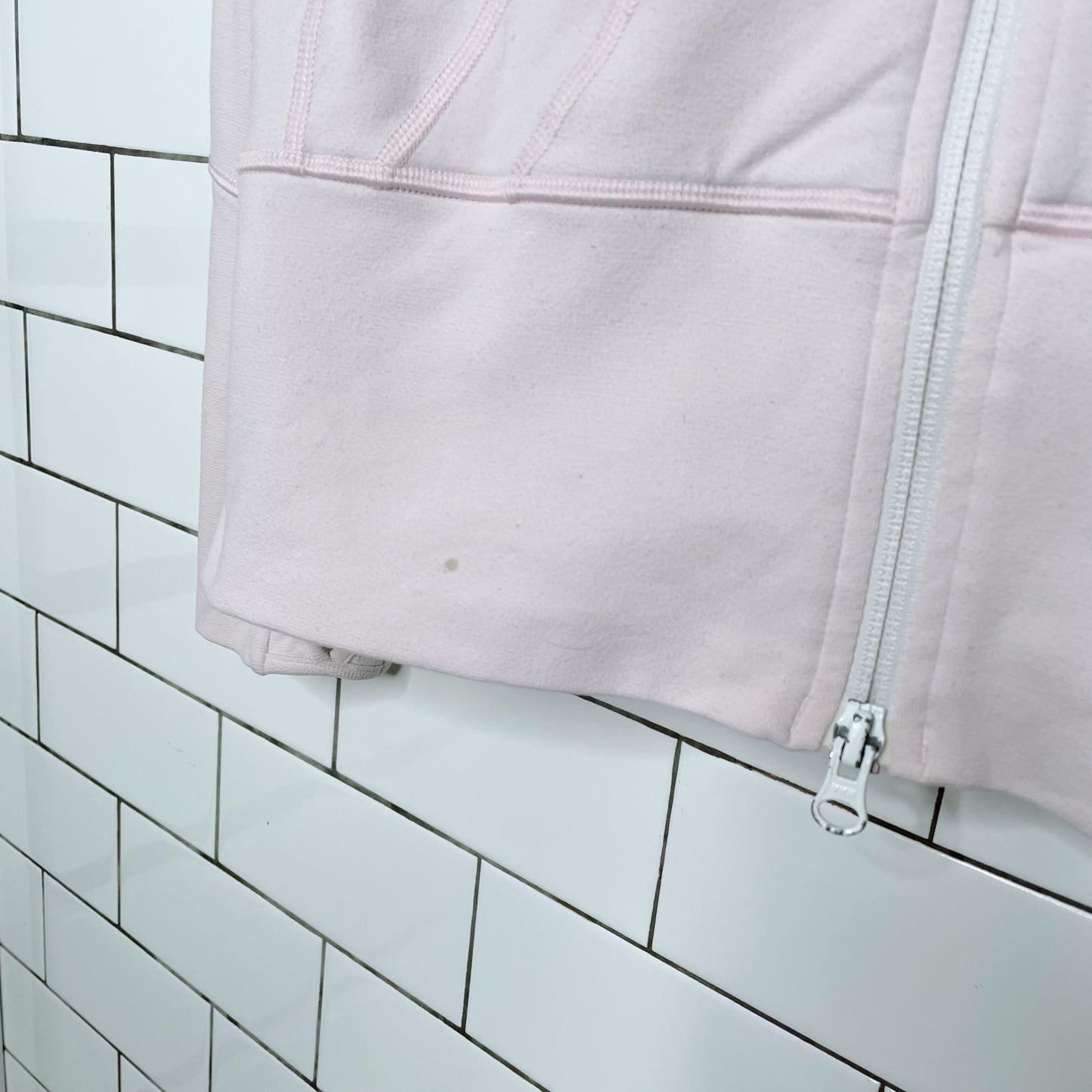 lululemon 2012 in stride jacket baby pink - size 8