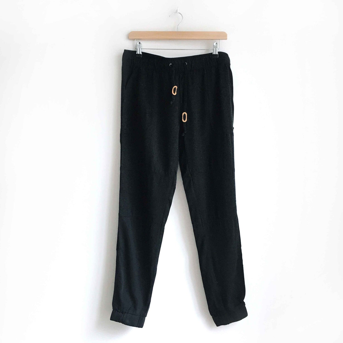 10 tentree high rise tencel jogger - size Large