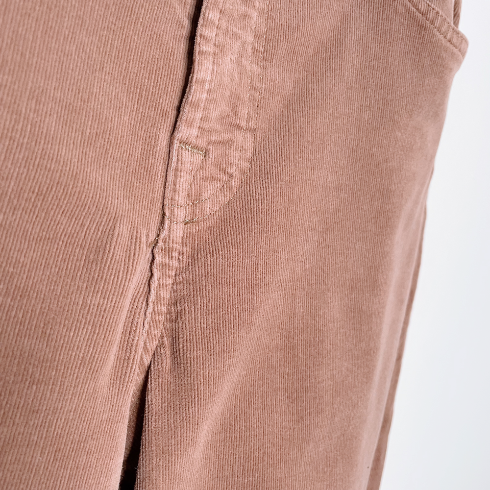 7 for all mankind alexa cropped straight leg corduroy pants - size 29