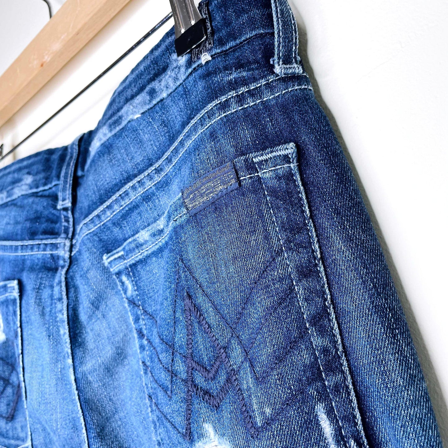 7 for all mankind 'a-pocket' flare jeans - size 27