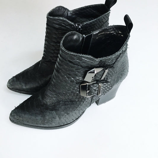 Élysess Anthropologie Snakeskin Booties with Buckles - size 38