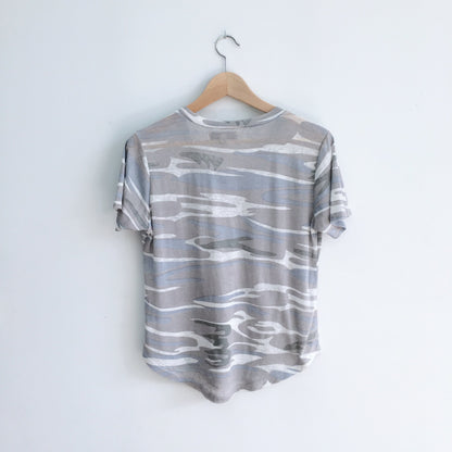 Vintage Havana Camo Pocket Tee - size Small